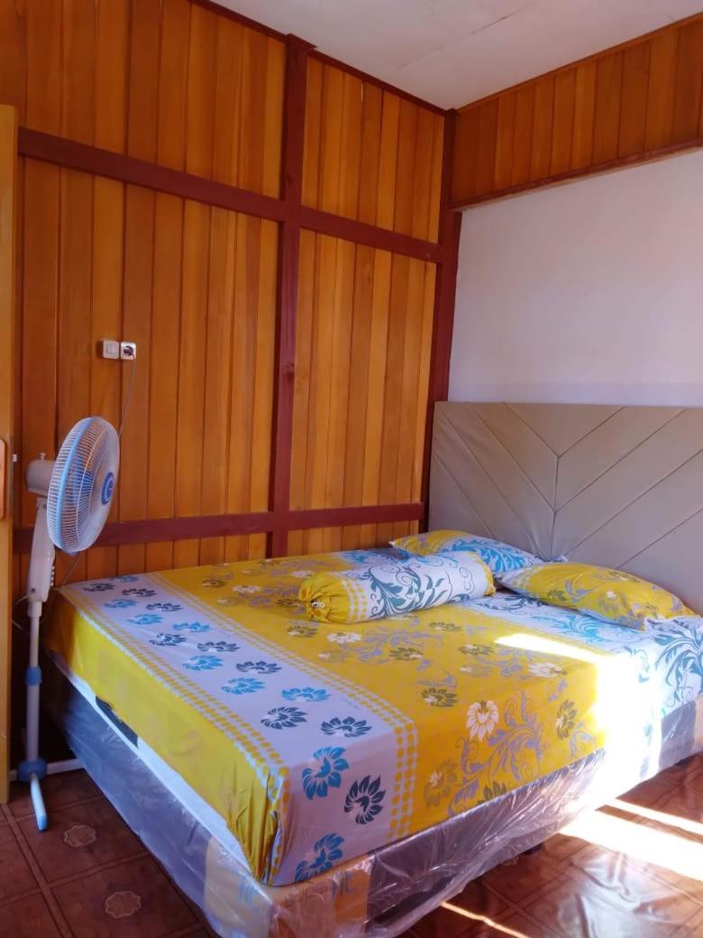 Bunaken Guesthouse Ngoại thất bức ảnh